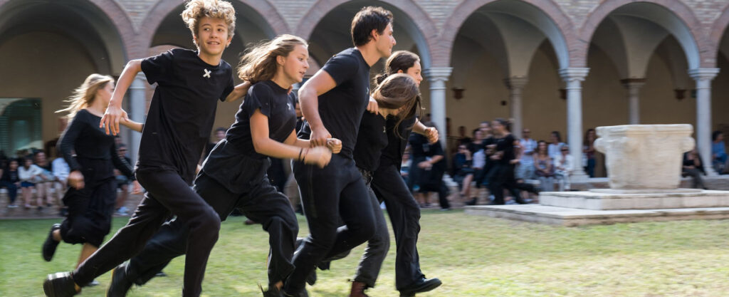 Dona il tuo 5X1000 al Festival Ammutinamenti